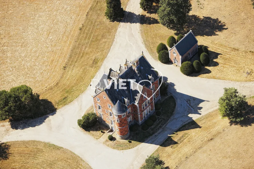 Photo Dominique VIET - Chateau