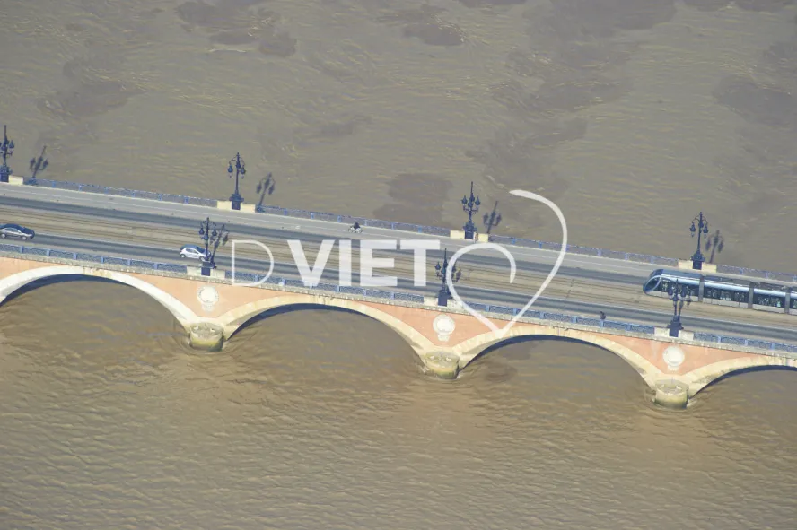 Photo Dominique VIET - VIET_006454