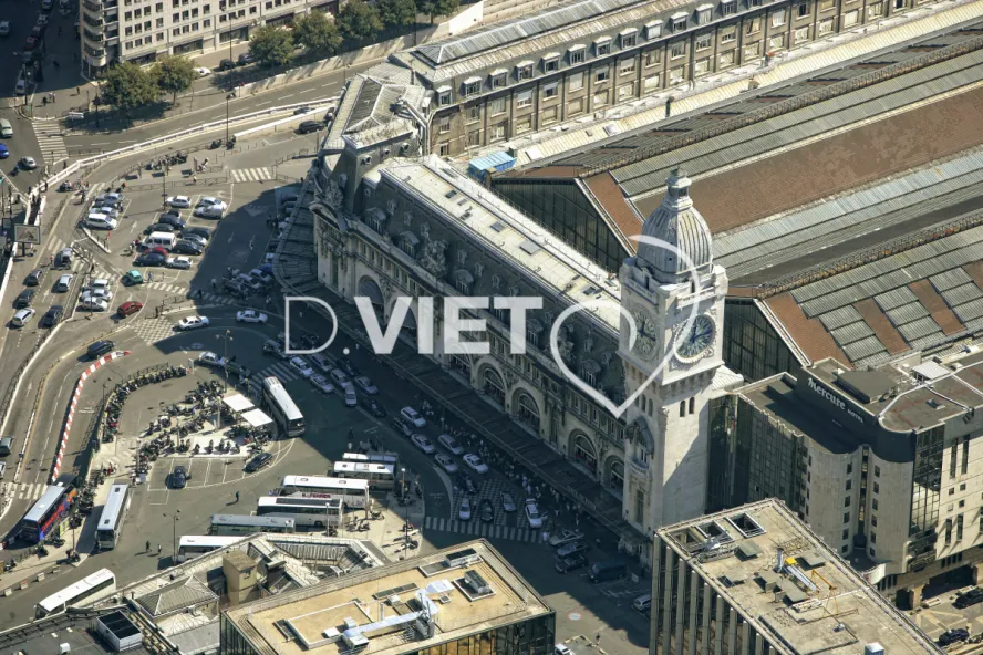 Photo Dominique VIET - gare de Lyon