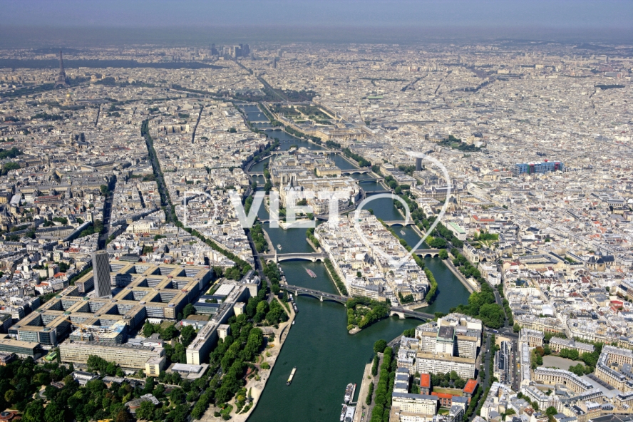 Photo Dominique VIET - Ile de la cité ile saint louis et Paris