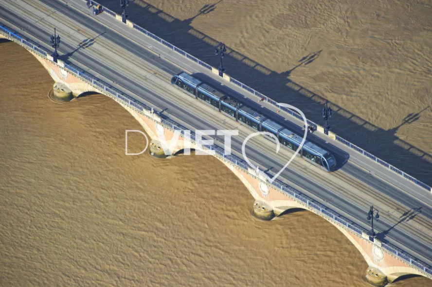 Photo Dominique VIET - VIET_006458