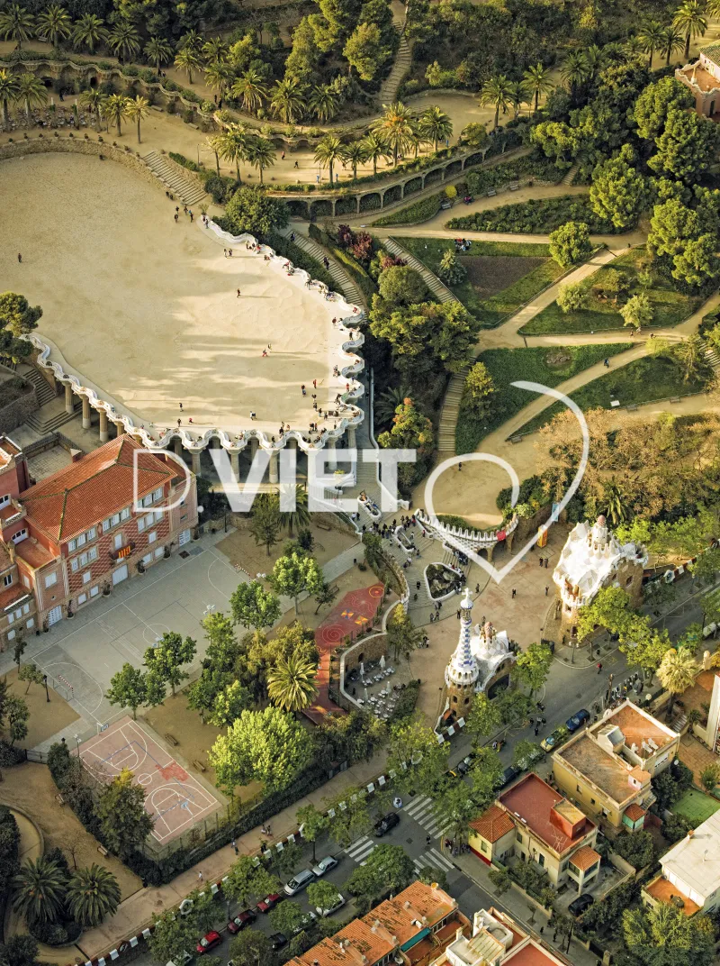 Photo Dominique VIET - Parc Güell