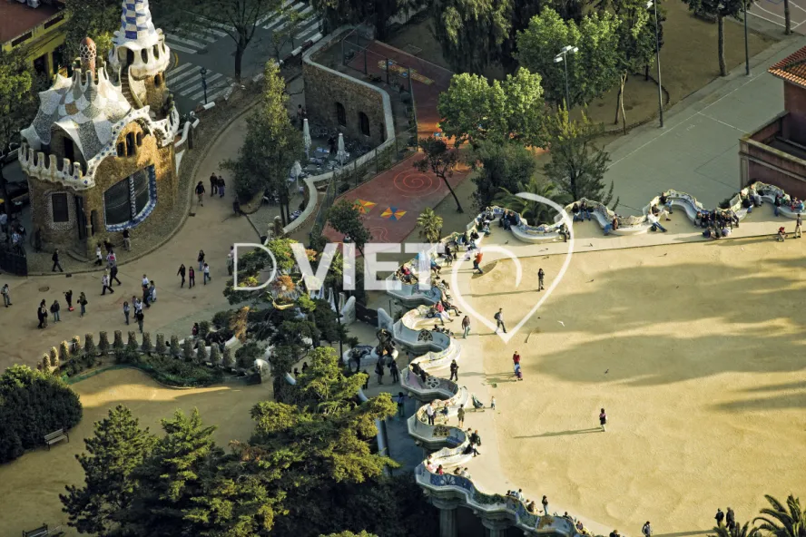 Photo Dominique VIET - Parc Güell