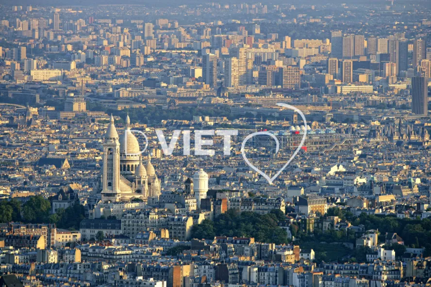 Photo Dominique VIET - Sacre Coeur et paris