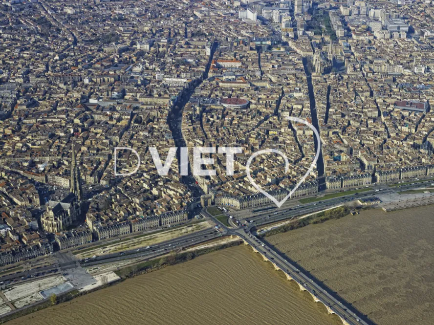 Photo Dominique VIET - VIET_006374