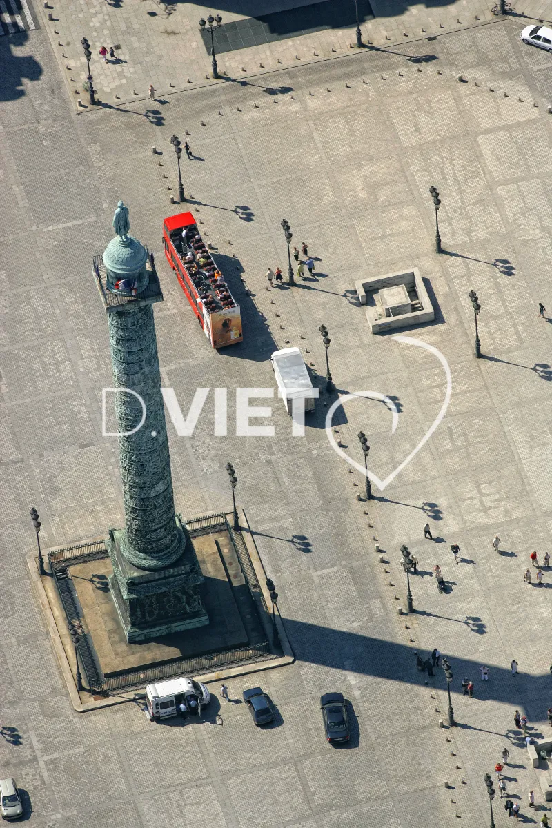 Photo Dominique VIET - Place vendome
