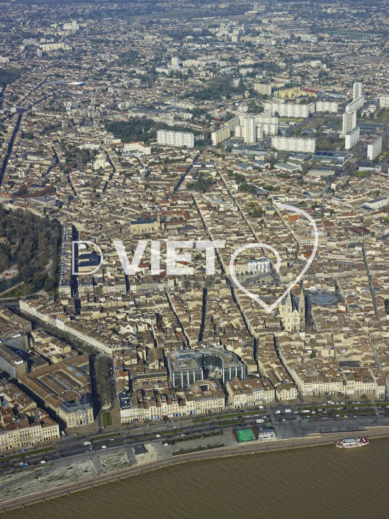 Photo Dominique VIET - VIET_006380