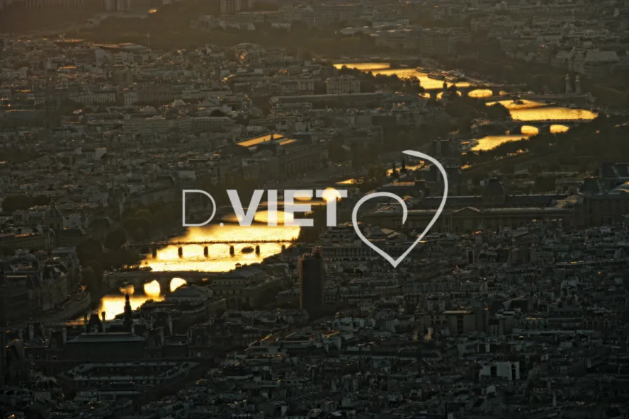 Photo Dominique VIET - La Seine au Coucher