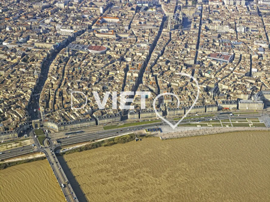 Photo Dominique VIET - VIET_006375