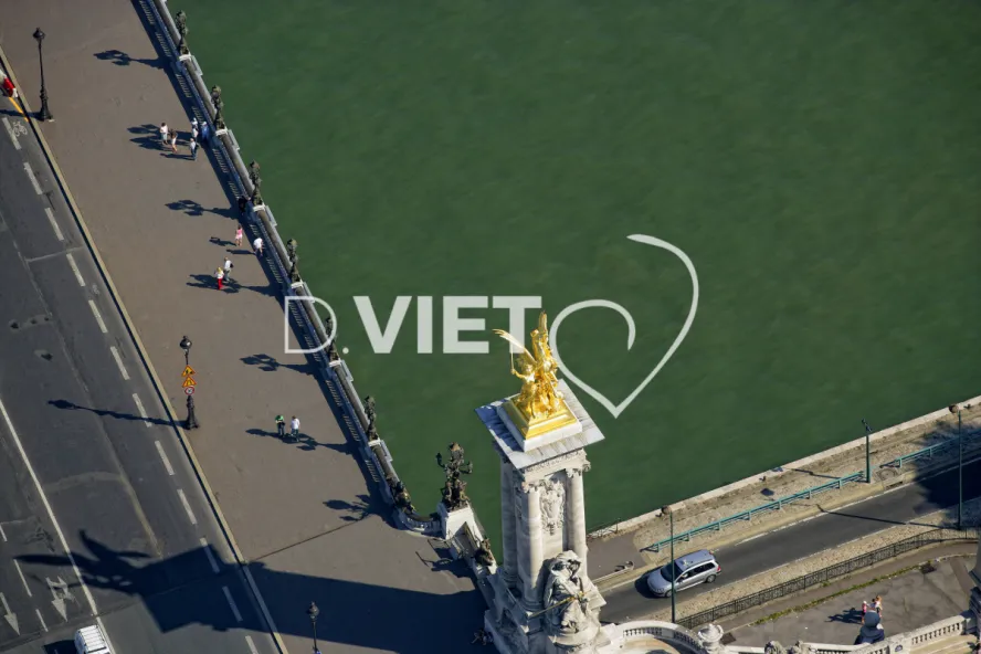 Photo Dominique VIET - Pont alexandre III