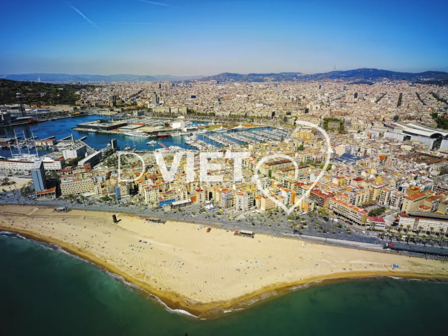 Photo Dominique VIET - Style: ALPA2