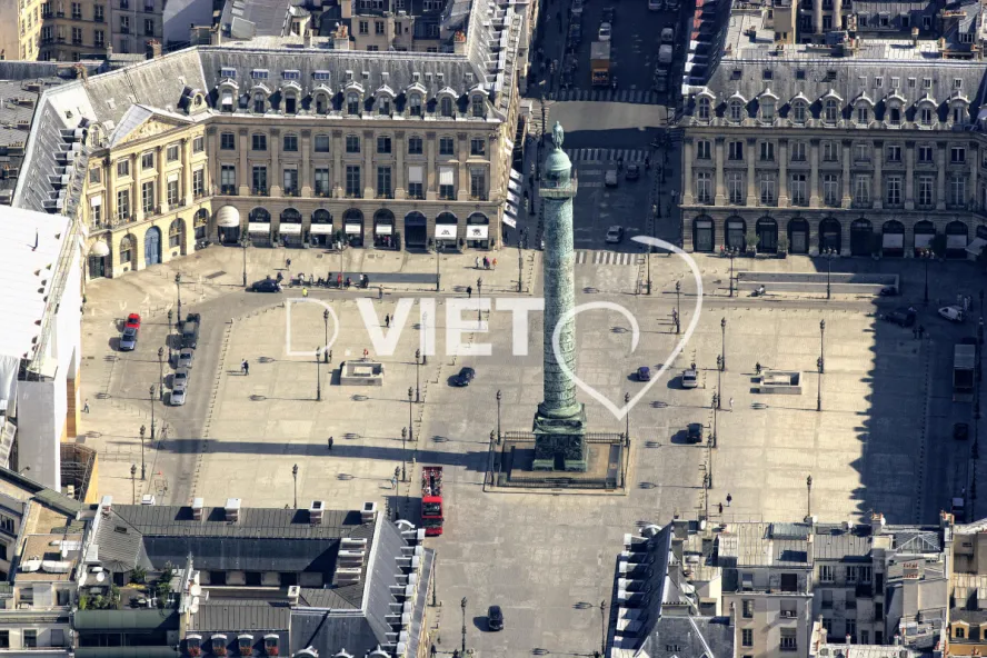 Photo Dominique VIET - Place vendome